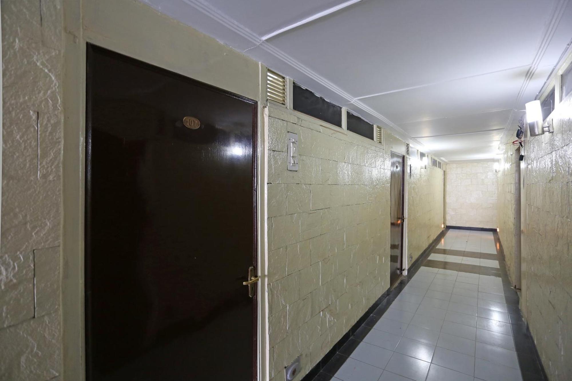 โอโย 10264 โฮเต็ล มิดทาวน์ Hotel Raipur  ภายนอก รูปภาพ