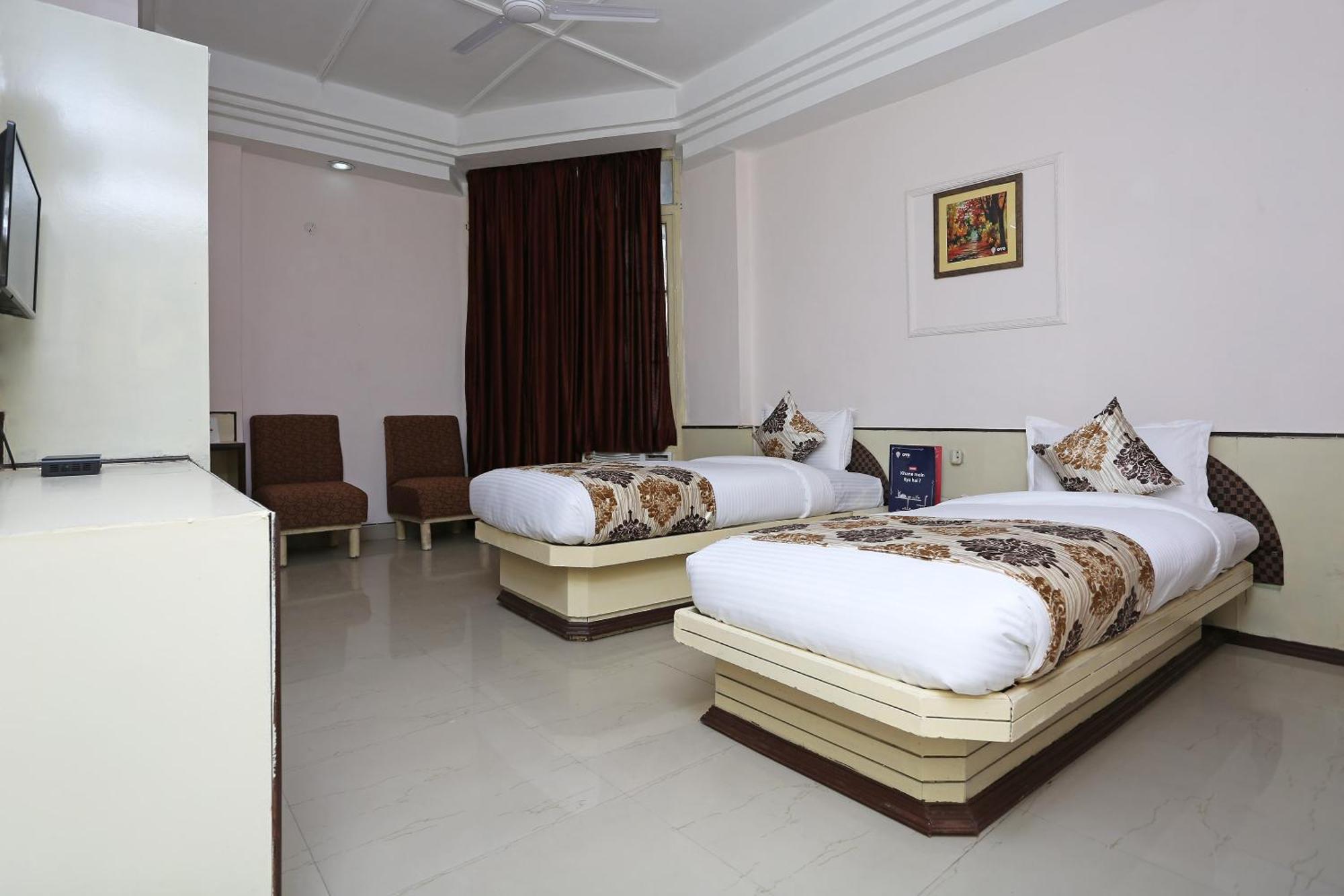 โอโย 10264 โฮเต็ล มิดทาวน์ Hotel Raipur  ภายนอก รูปภาพ