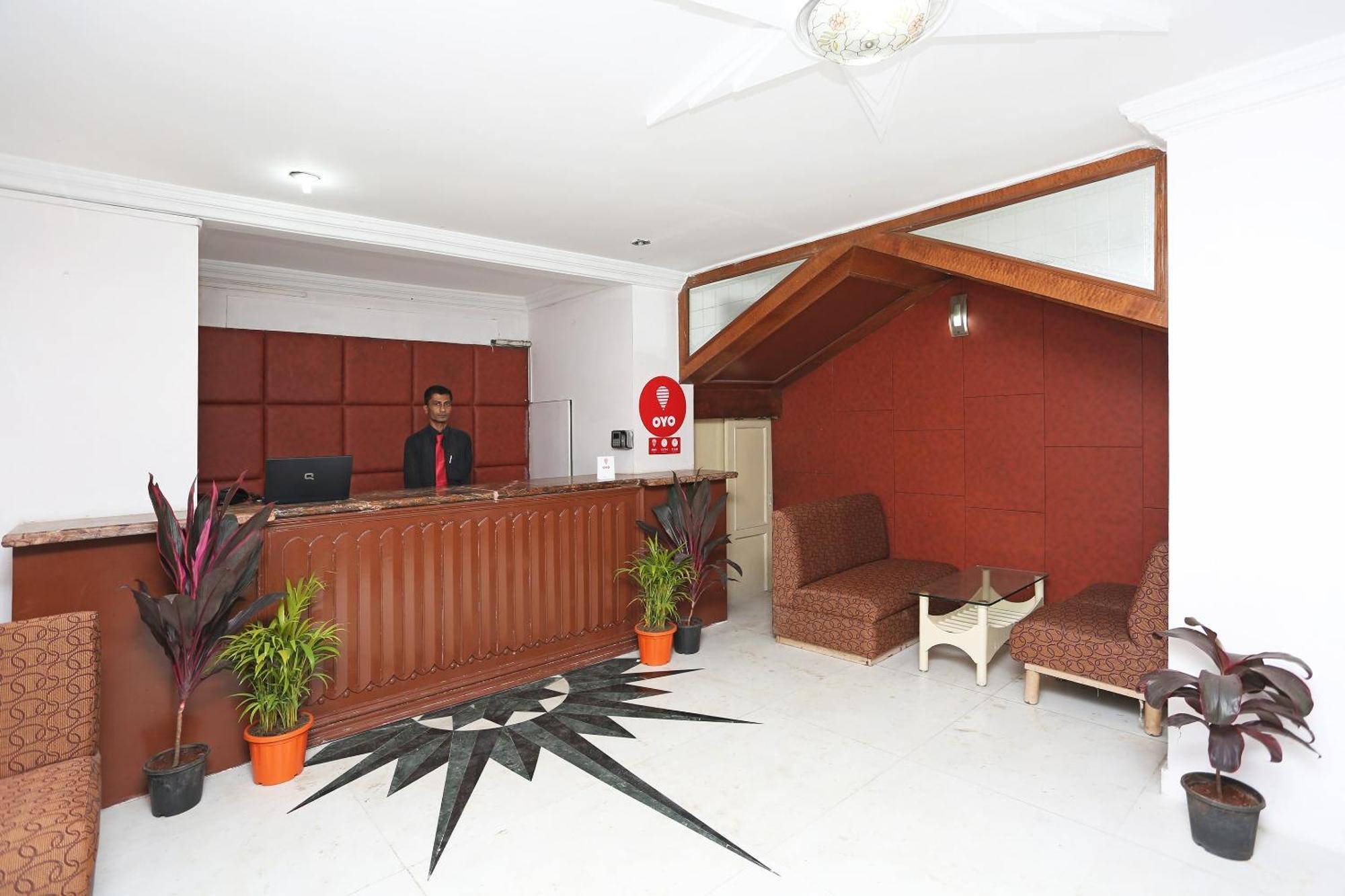 โอโย 10264 โฮเต็ล มิดทาวน์ Hotel Raipur  ภายนอก รูปภาพ